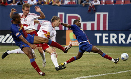 etoo070808_ES-1.jpg